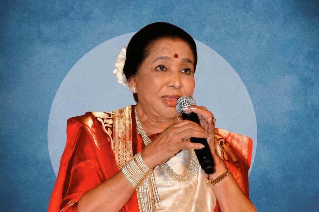 Legendary Singer Asha Bhosle Passes Away at 92