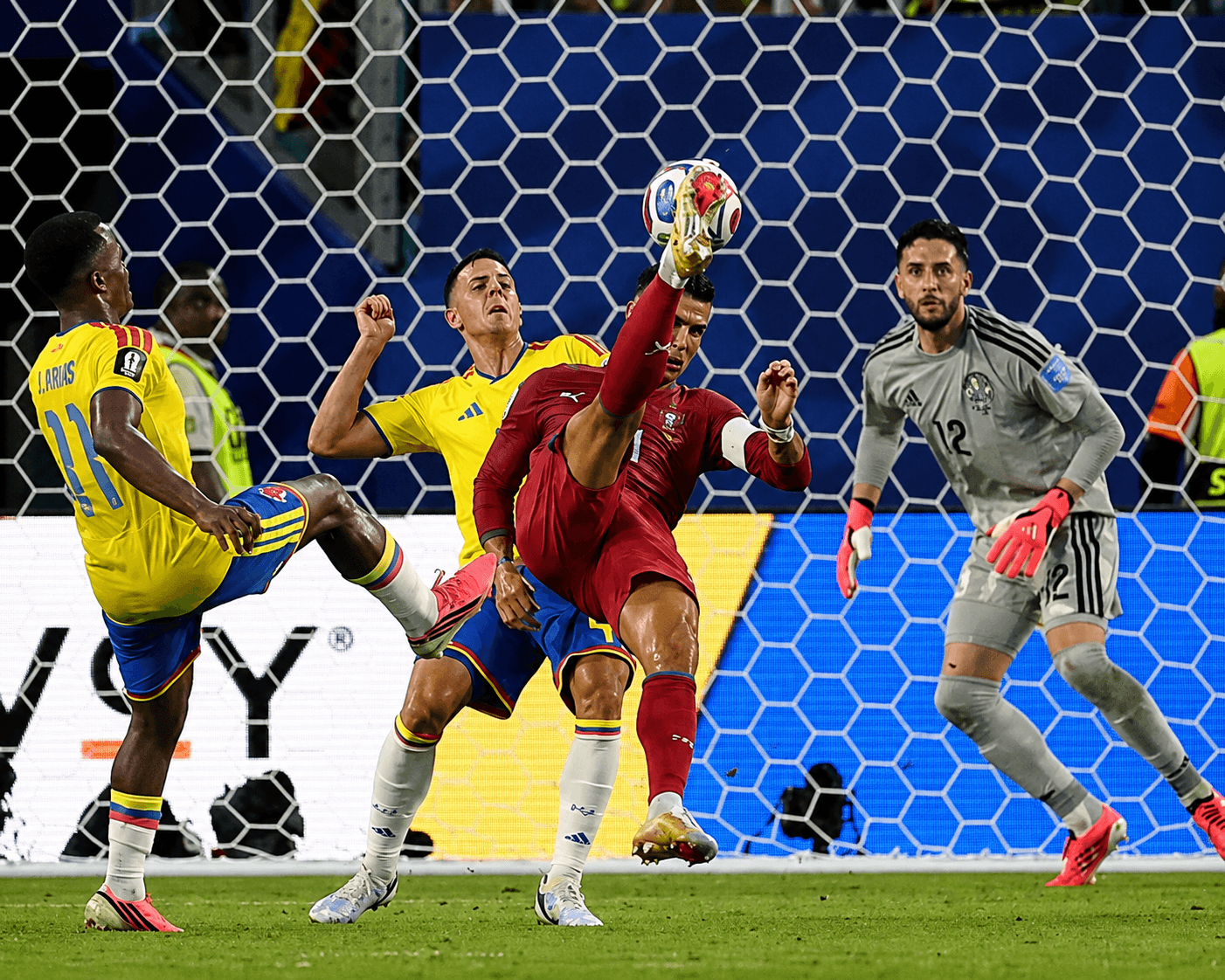 Portugal and Colombia Locked in Goalless First Half at FIFA World Cup 2026