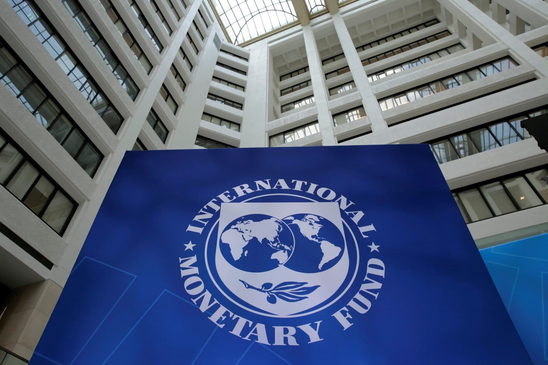 IMF Warns Rising Public Debt Poses Major Risk to Global Economy